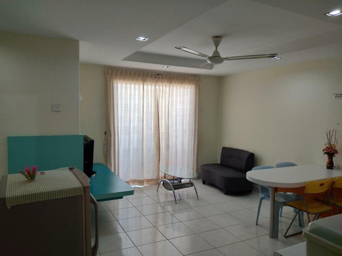 Plaza Melaka Raya Apartment ภายนอก รูปภาพ